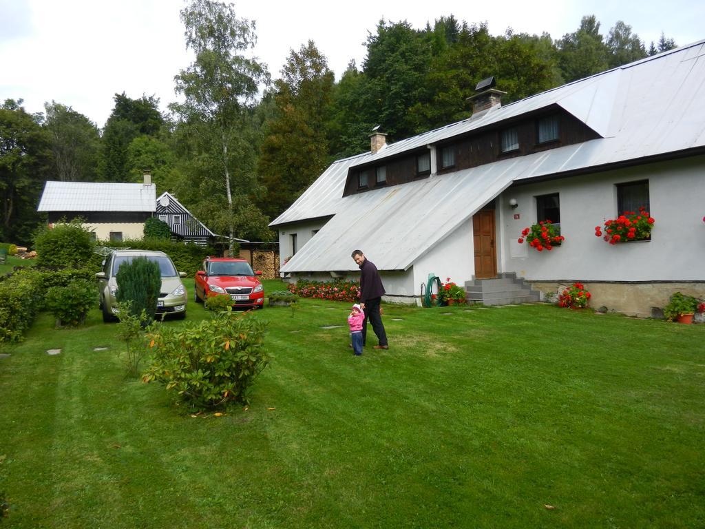 Guest House U Lakomce Desná Exterior foto